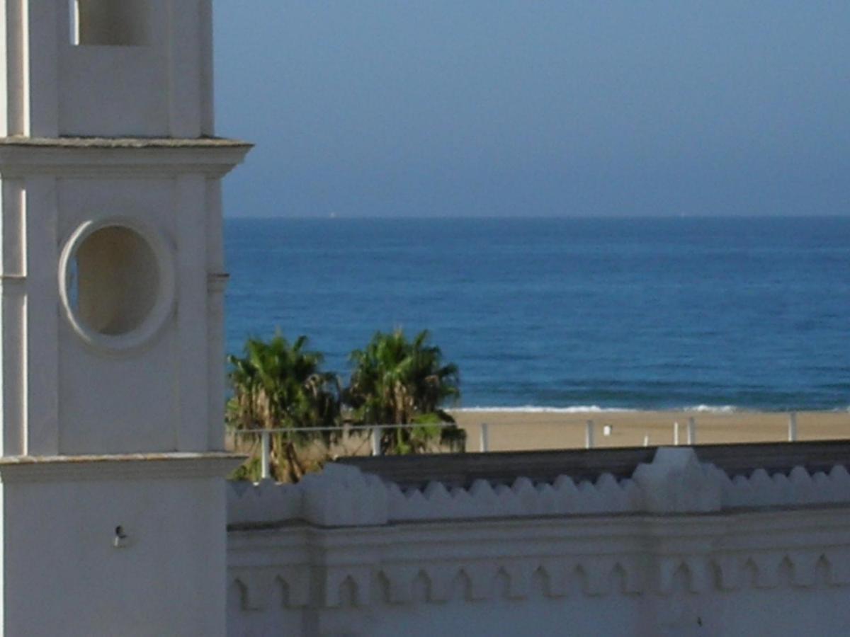 Senores Curas Conil De La Frontera Exterior photo